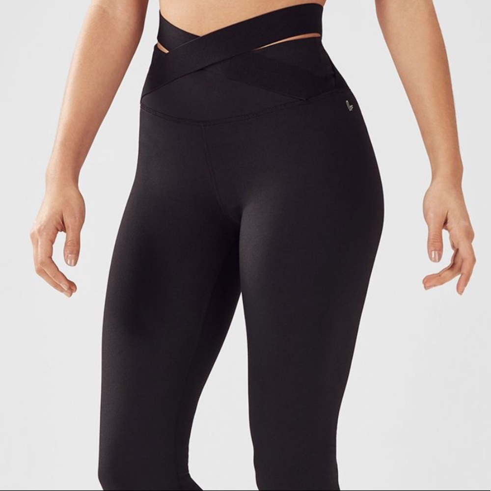 Fabletics Jordana High-Waisted Legging